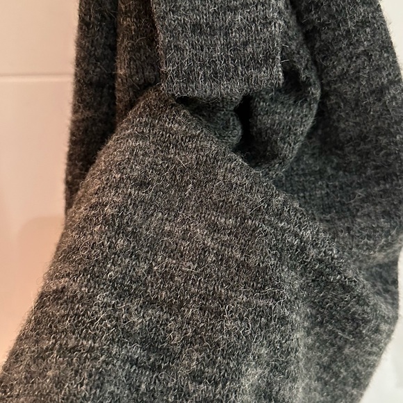 Cozy Grey Knit Cardigan - Picture 3 of 3